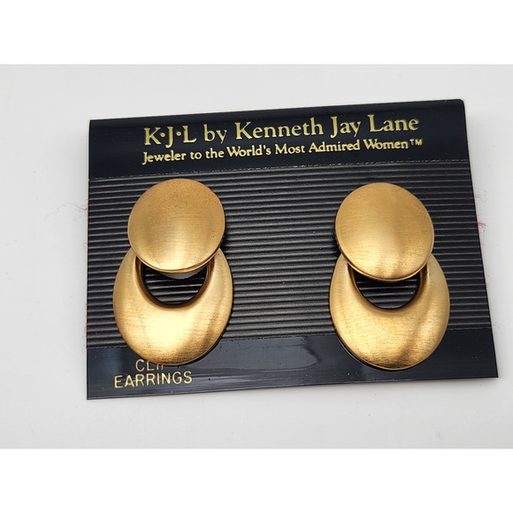 KENNETH JAY LANE Signed KJL Brushed Gold Tone Drop Dangle Clip On Earrings - Picture 2 of 6